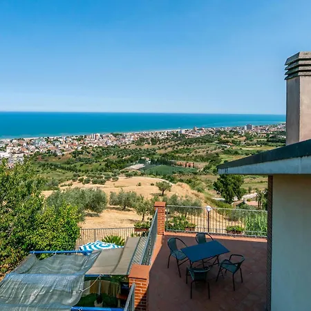 Σπίτι διακοπών In Belsito With Wifi Montepagano