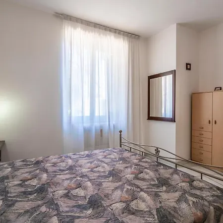 Holiday home In Belsito With Wifi