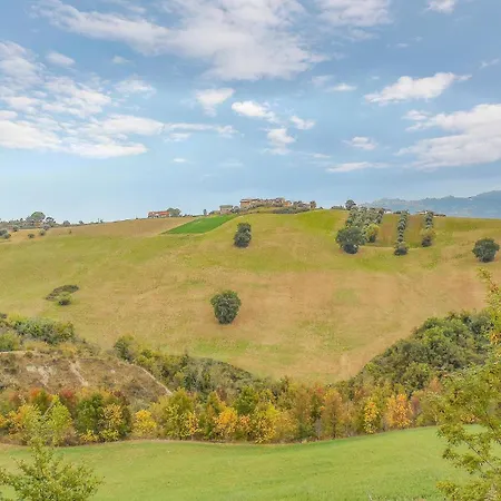 Holiday home In Belsito With Wifi