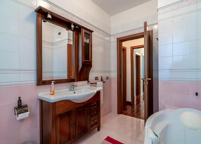 Nyaraló In Belsito With Wifi Montepagano